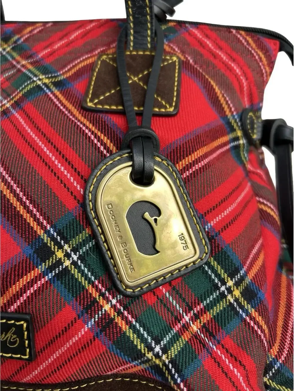 Dooney & Bourke Red Tartan Plaid Tote Bag Leather Trim Brass Duck Charm Large - Picture 4 of 10